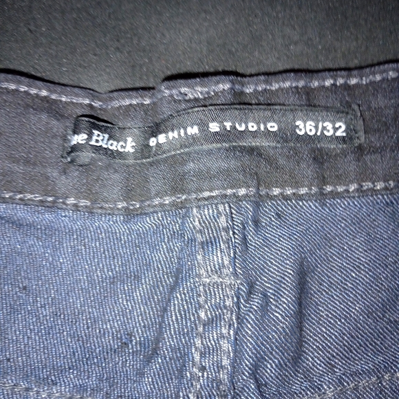 Jeans - Picture 3 of 3